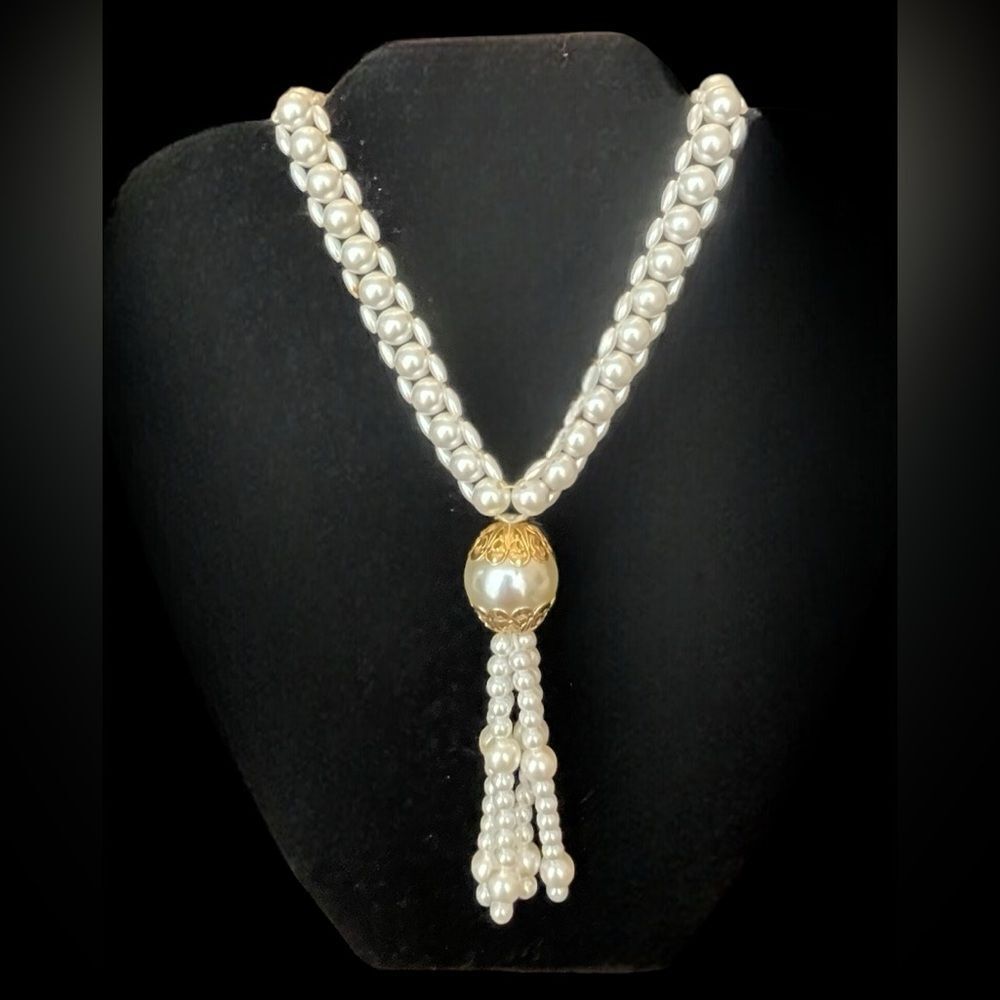 FAUX PEARL‎ NECKLACE WITH PEARL TASSEL